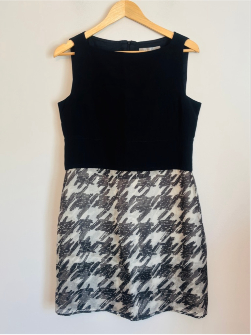 Max Mara Wool Silk Sheath Dress Houndstooth Skirt Size 10